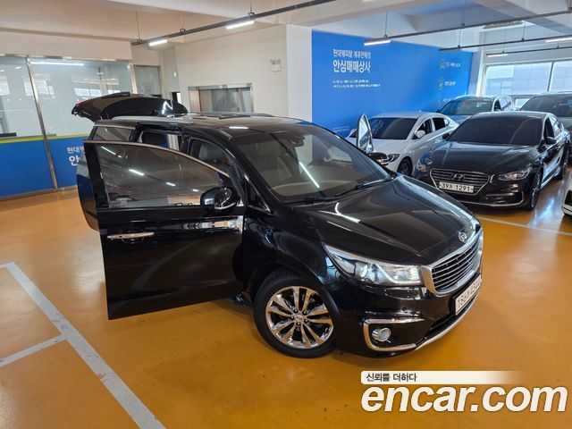 Kia Carnival из Кореи Encar