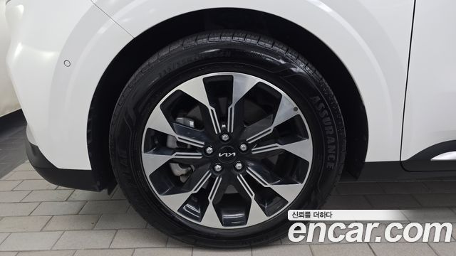 Kia Carnival Gasoline 7-Seater Signature — пробег 49 284 км — фото 5 из 5