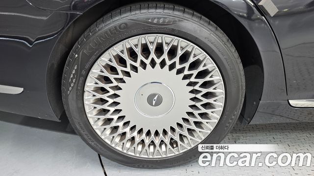 Genesis G90 из Кореи Encar