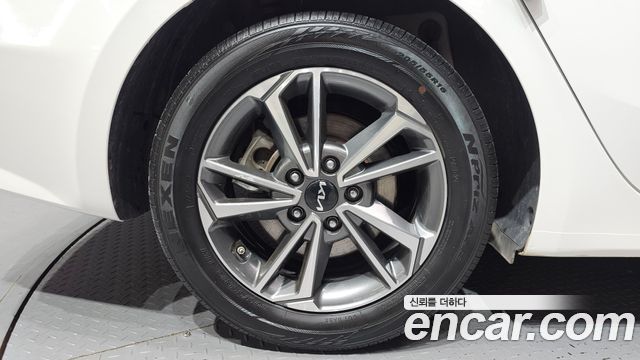 Kia K3 из Кореи Encar