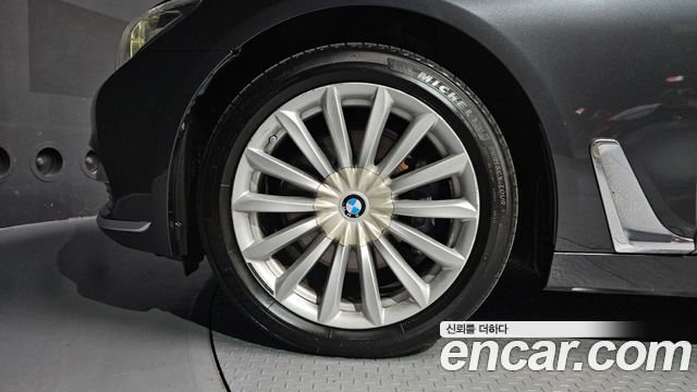 BMW 7-Series из Кореи Encar