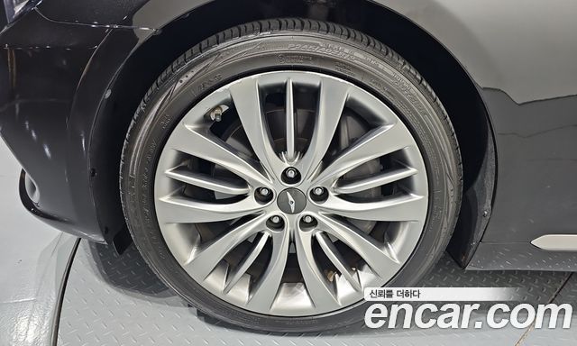 Genesis G80 из Кореи Encar