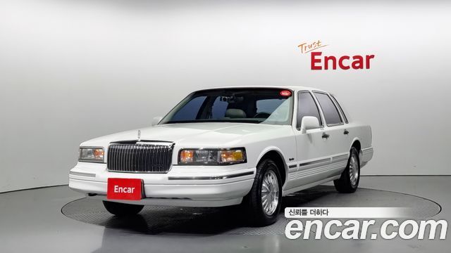 Lincoln Town Car из Кореи Encar