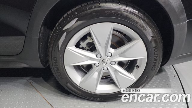Volvo V60 T5 AWD — пробег 48 473 км