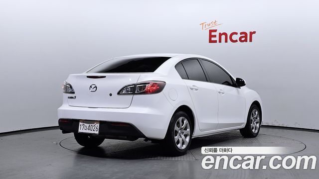 Mazda Mazda 3 из Кореи Encar
