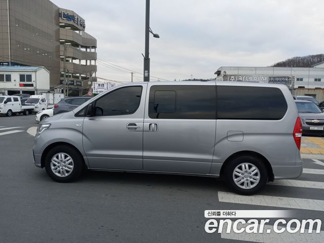 Hyundai Starex Van 5-Seater Smart — пробег 30 970 км — фото 4 из 5