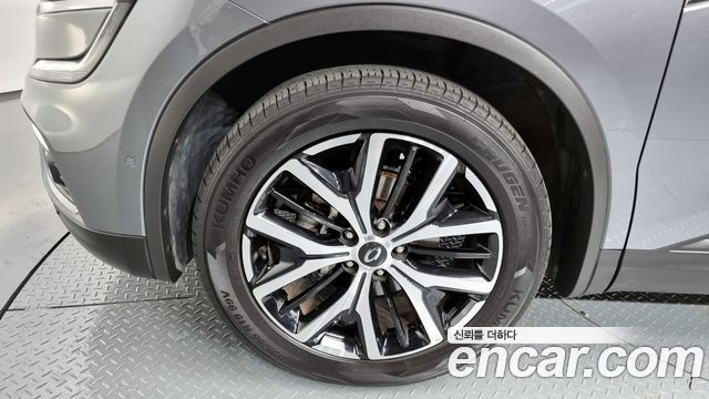 Renault (Samsung) QM6 2.0 LPe RE 2WD — пробег 100 011 км