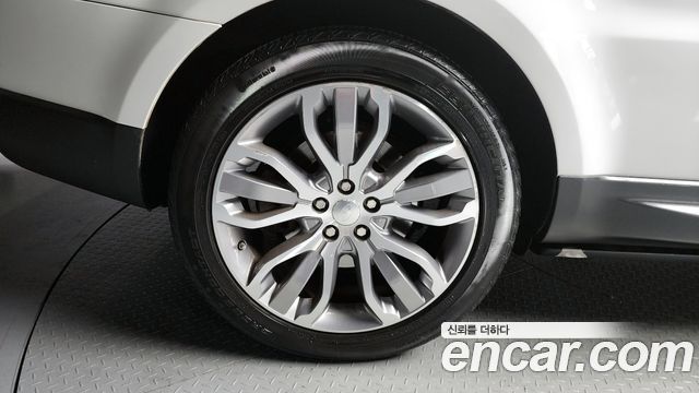 Land Rover Range Rover Sport 3.0 SC HSE Dynamic — пробег 83 175 км