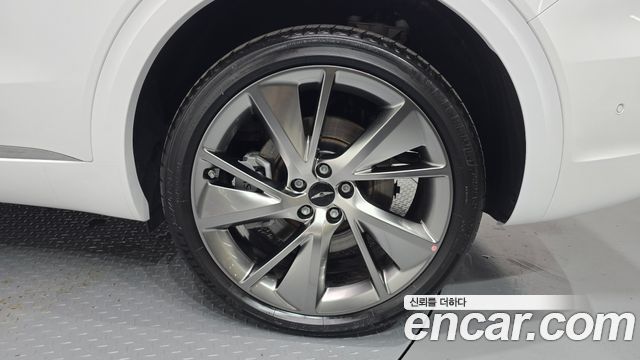 Genesis GV70 из Кореи Encar