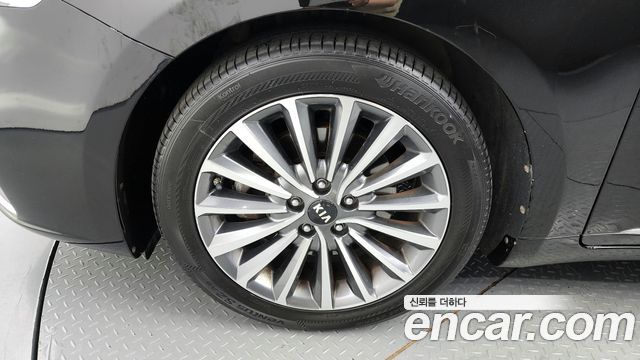 Kia K7 из Кореи Encar