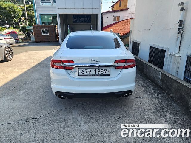 Jaguar XF 2.0 Luxury X250 — пробег 121 349 км