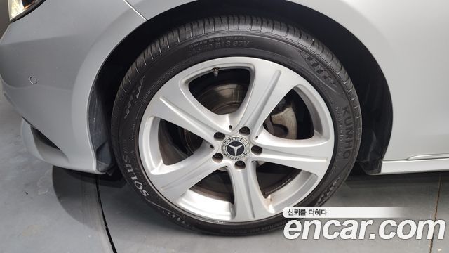 Mercedes-Benz E-Class E220 CDI Avantgarde — пробег 159 932 км
