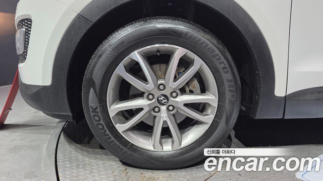 Hyundai Santafe Diesel(e-VGT) 2.0 2WD Premium — пробег 104 128 км