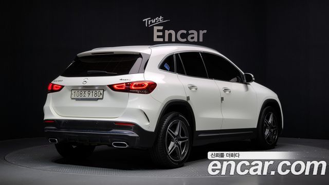 Mercedes-Benz GLA-Class из Кореи Encar
