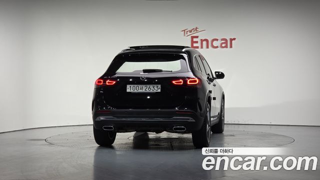 Mercedes-Benz GLA-Class из Кореи Encar