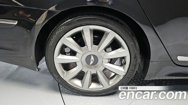 Hyundai Genesis из Кореи Encar