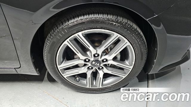 Kia K3 из Кореи Encar