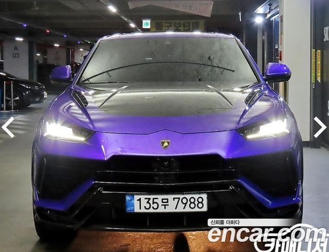 Lamborghini Urus из Кореи Encar