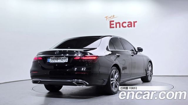 Mercedes-Benz E-Class из Кореи Encar