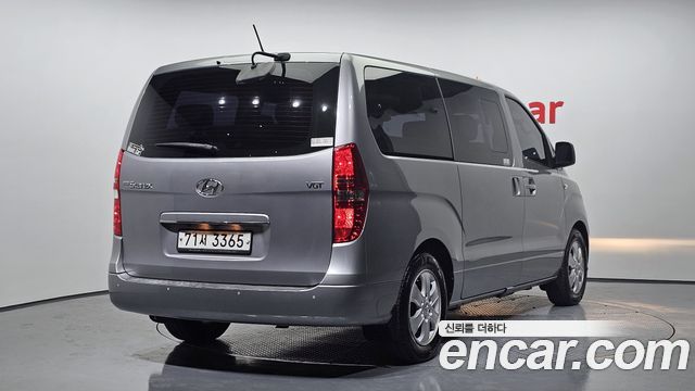 Hyundai Starex Wagon 11-Seater Smart — пробег 47 323 км