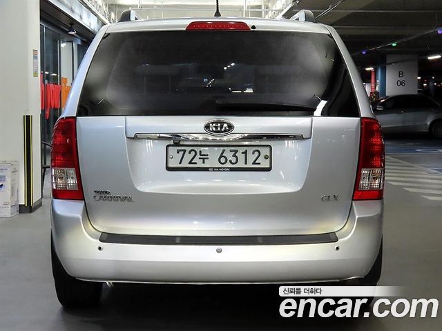 Kia Carnival Grand Carnival GLX Deluxe — пробег 117 613 км — фото 5 из 5