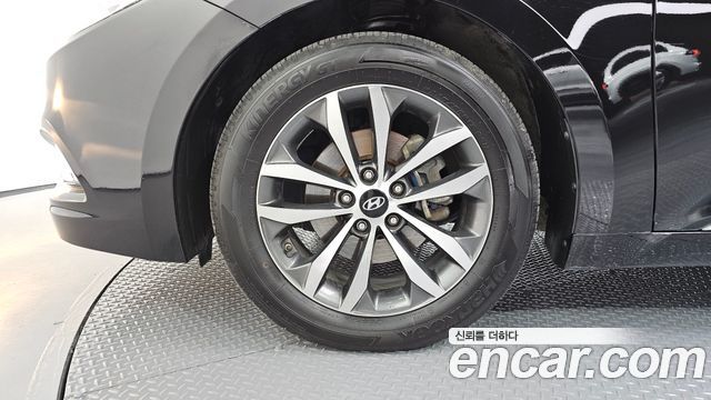 Hyundai Grandeur HG240 Luxury — пробег 150 324 км