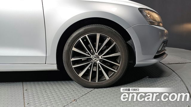 Volkswagen Jetta 2.0 TDI BlueMotion 6th — пробег 81 959 км