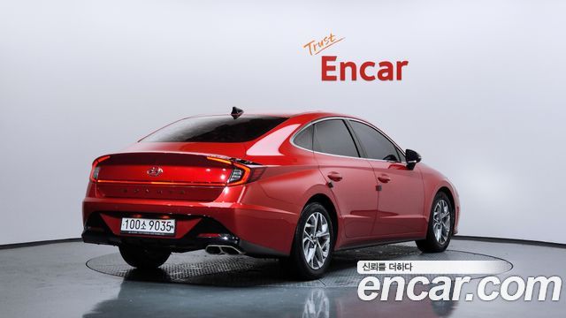 Hyundai Sonata 1.6 Turbo Premium Family — пробег 76 517 км — фото 2 из 5