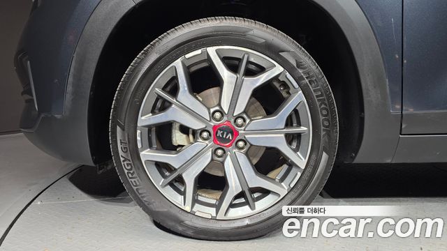 Kia Seltos из Кореи Encar
