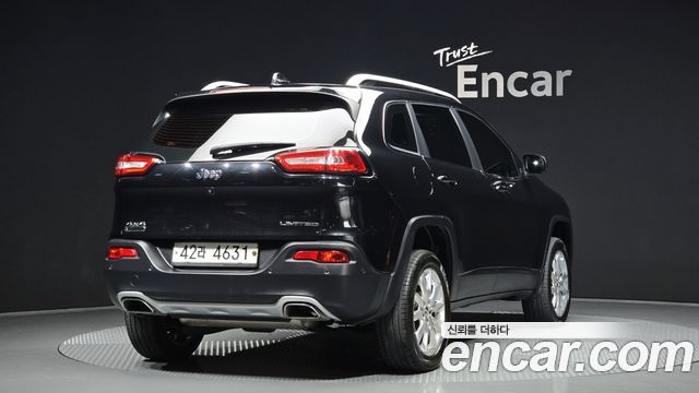 Jeep Cherokee из Кореи Encar