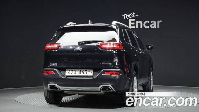 Jeep Cherokee из Кореи Encar