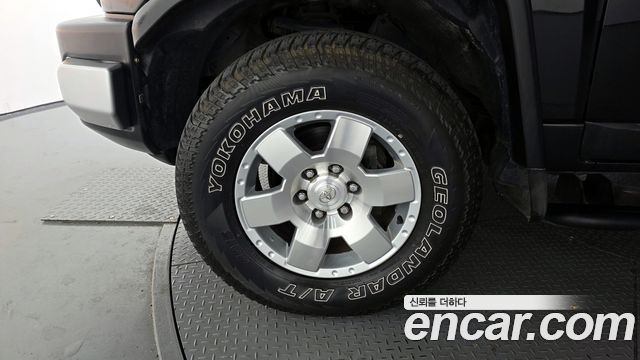 Toyota FJ Cruiser 4WD V6 — пробег 107 793 км
