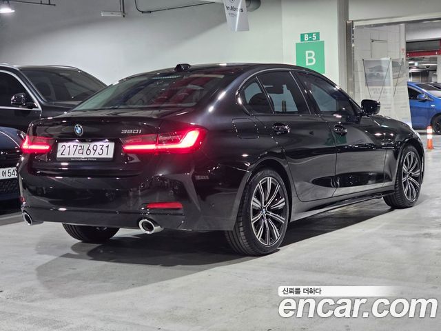 BMW 3-Series из Кореи Encar