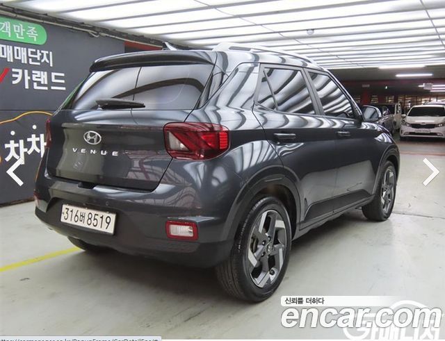 Hyundai Venue из Кореи Encar