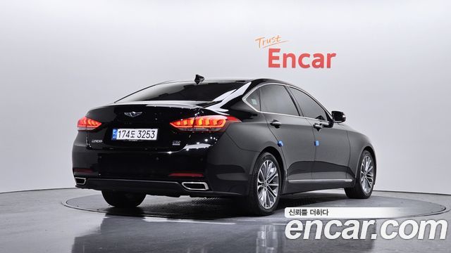 Hyundai Genesis из Кореи Encar