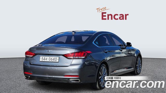 Hyundai Genesis из Кореи Encar