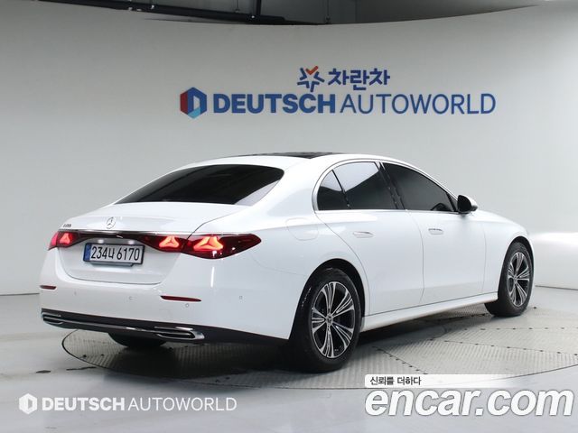 Mercedes-Benz E-Class из Кореи Encar