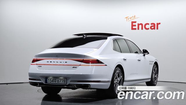 Genesis G90 из Кореи Encar