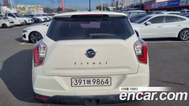 Ssangyong TIBOLI из Кореи Encar