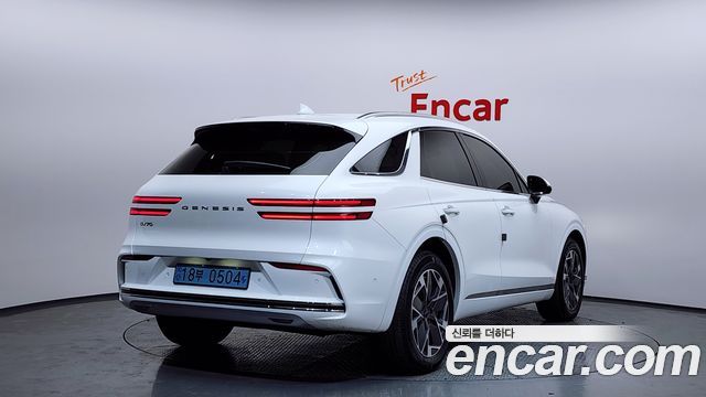 Genesis GV70 из Кореи Encar