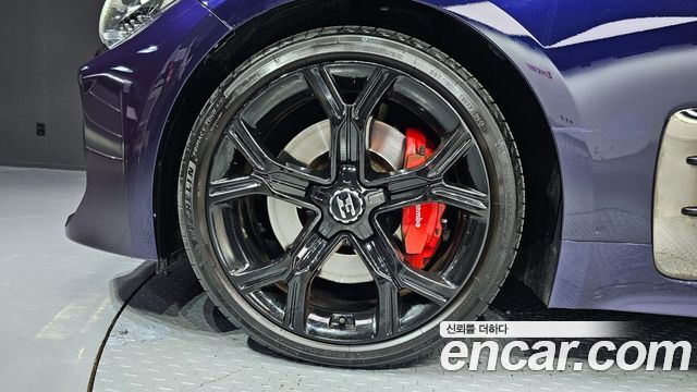 Kia Stinger из Кореи Encar