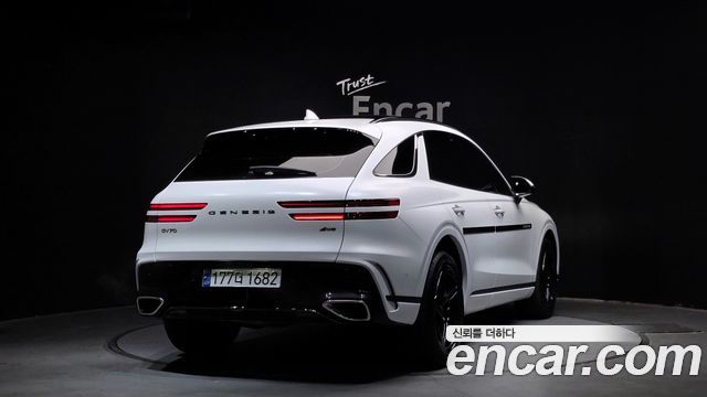 Genesis GV70 из Кореи Encar