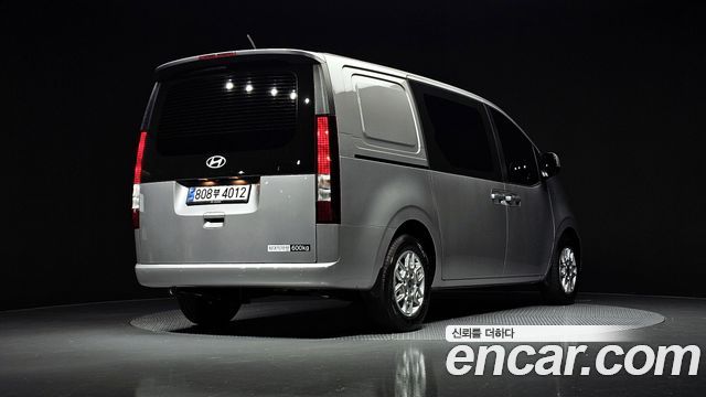 Hyundai Staria из Кореи Encar