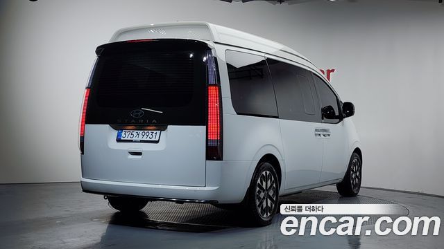 Hyundai Staria из Кореи Encar