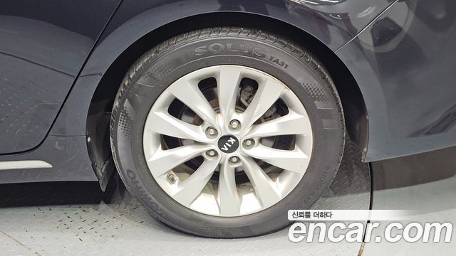 Kia K5 из Кореи Encar