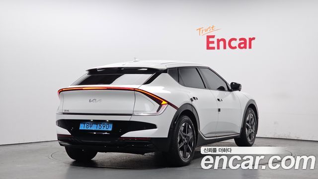 Kia EV6 из Кореи Encar