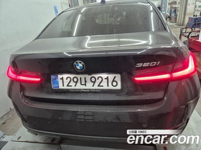 BMW 3-Series из Кореи Encar