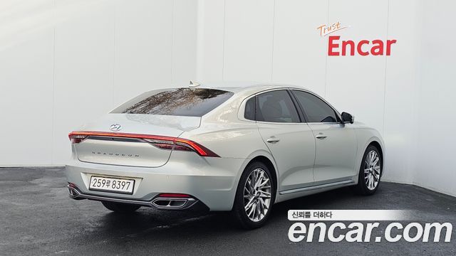 Hyundai Grandeur из Кореи Encar