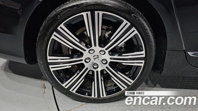 Volvo S90 из Кореи Encar