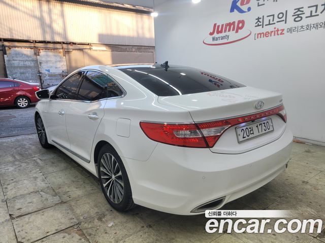 Hyundai Grandeur LPG HG300 Premium — пробег 173 000 км